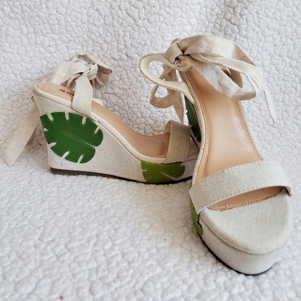 Women's Justfab Summer Wedge